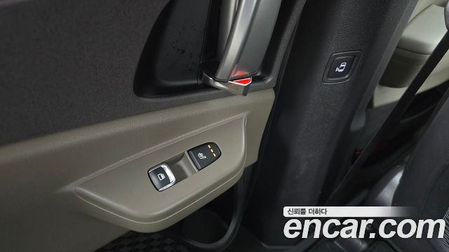 Kia Canival 2025 — photo 26