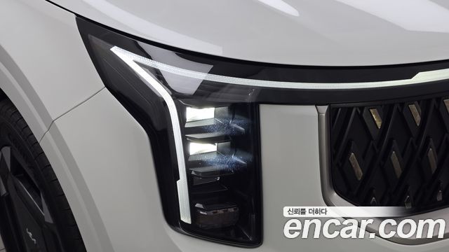 Kia Canival 2025 — photo 8