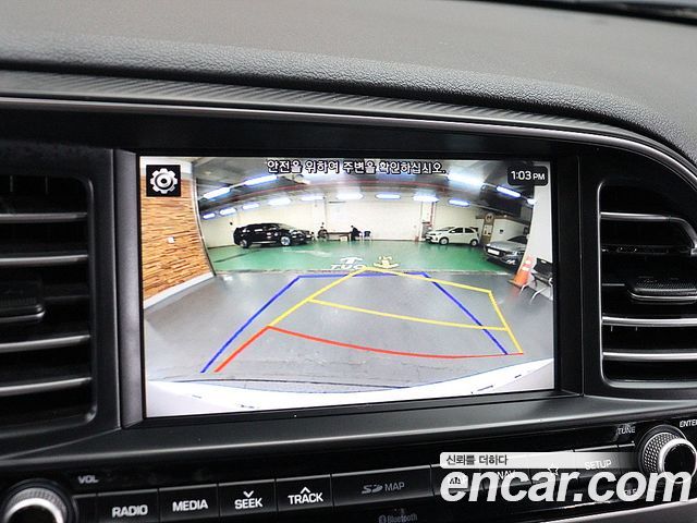 Hyundai AVANTE 2020 — photo 11