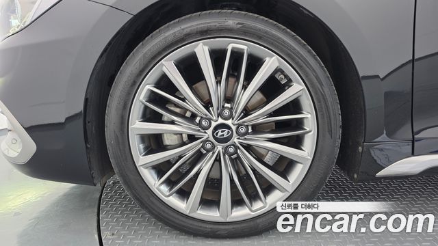 Hyundai Grandeur 2017 — photo 5