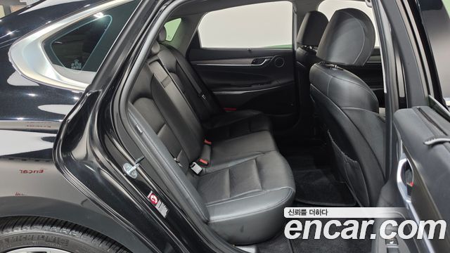 Hyundai Grandeur 2017 — photo 17