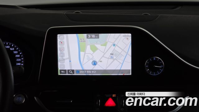 Hyundai Grandeur 2017 — photo 18