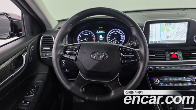 Hyundai Grandeur 2017 — photo 19