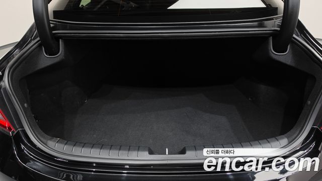 Hyundai Grandeur 2017 — photo 25