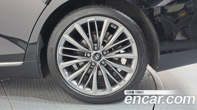 Hyundai Grandeur 2017 — photo 7