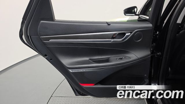 Hyundai Grandeur 2017 — photo 15