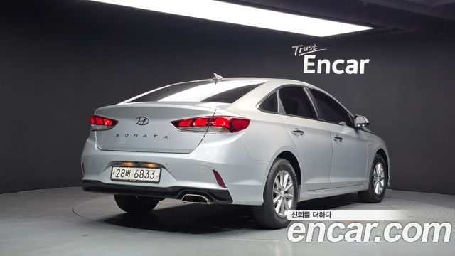 Hyundai Sonata 2018 — photo 2
