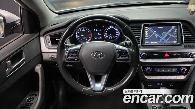 Hyundai Sonata 2018 — photo 13