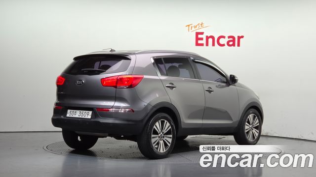 Kia Sportage 2016 — photo 2