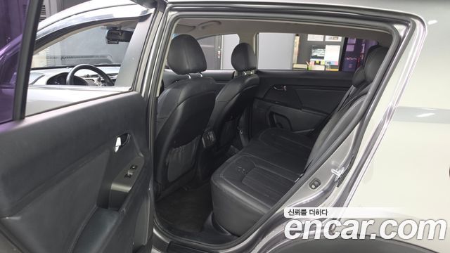 Kia Sportage 2016 — photo 11