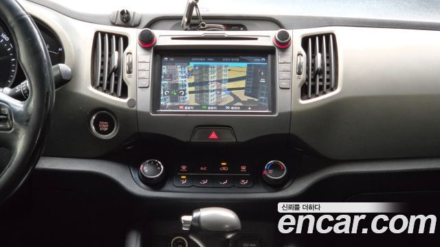 Kia Sportage 2016 — photo 14