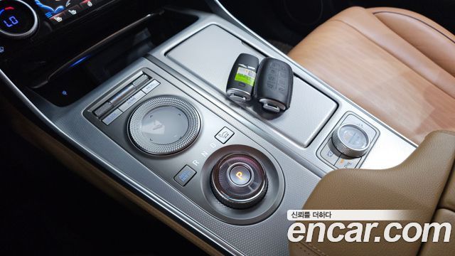 Genesis GV80 2021 — photo 12