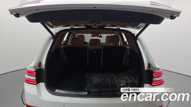 Genesis GV80 2021 — photo 21