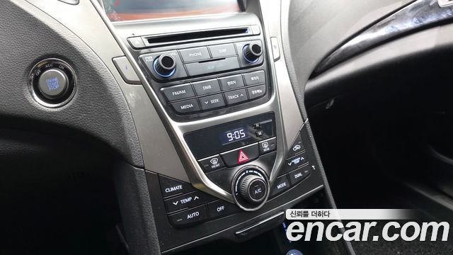 Hyundai Grandeur 2014 — photo 16