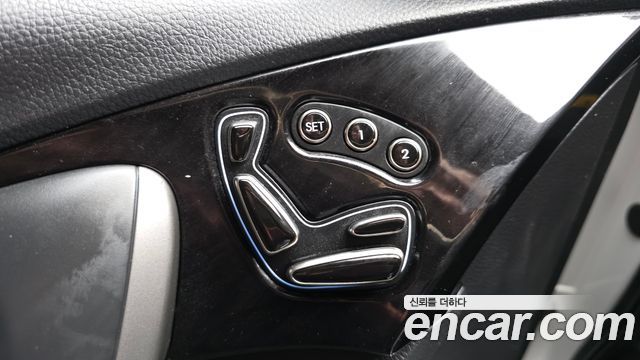 Hyundai Grandeur 2014 — photo 18