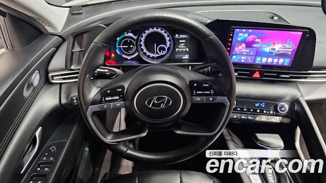 Hyundai AVANTE 2023 — photo 19