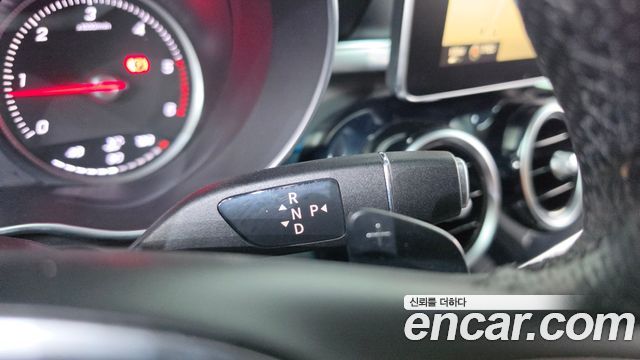 Mercedes-Benz C-Class 2016 — photo 12