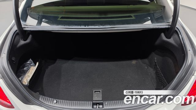 Mercedes-Benz C-Class 2016 — photo 22