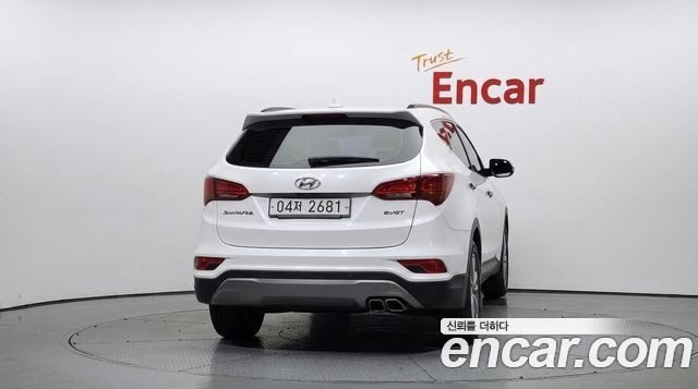 Hyundai Santafe 2016 — photo 4