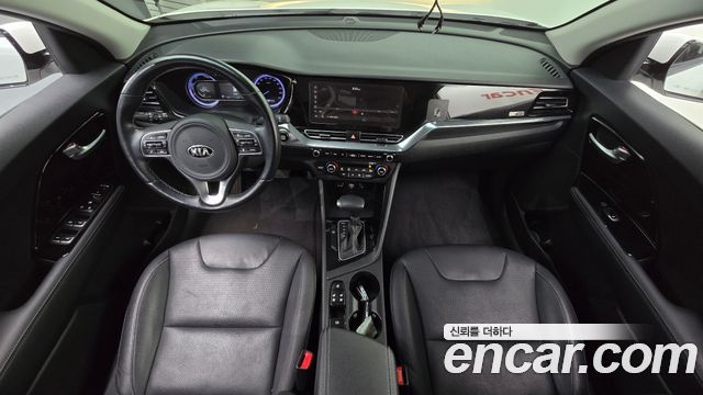 Kia Niro 2021 — photo 10