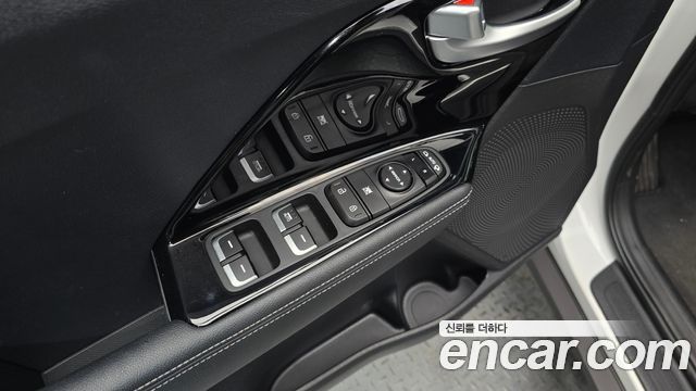 Kia Niro 2021 — photo 27