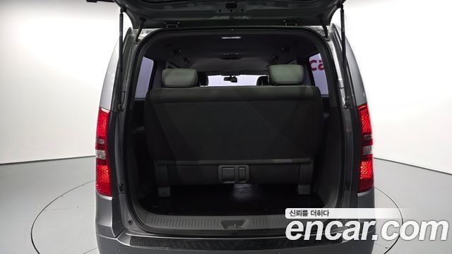 Hyundai Starex 2019 — photo 20