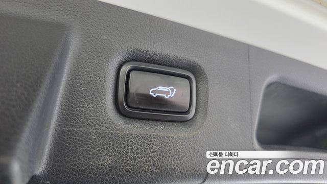 Hyundai Santafe 2022 — photo 22