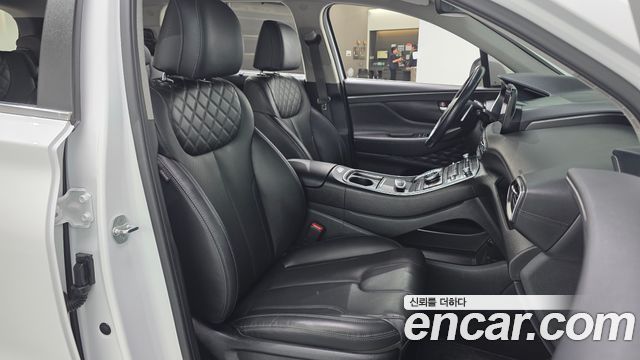 Hyundai Santafe 2022 — photo 24