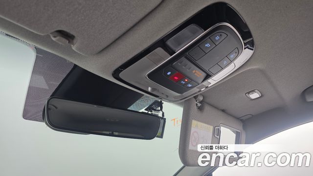 Hyundai Santafe 2022 — photo 25