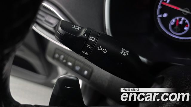 Hyundai Santafe 2022 — photo 30