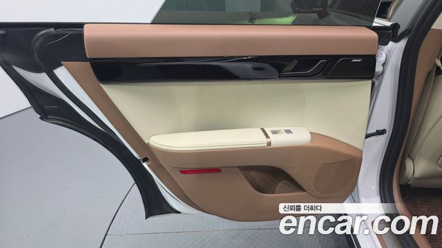 Hyundai Grandeur 2025 — photo 15