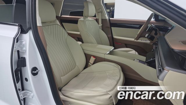 Hyundai Grandeur 2025 — photo 16