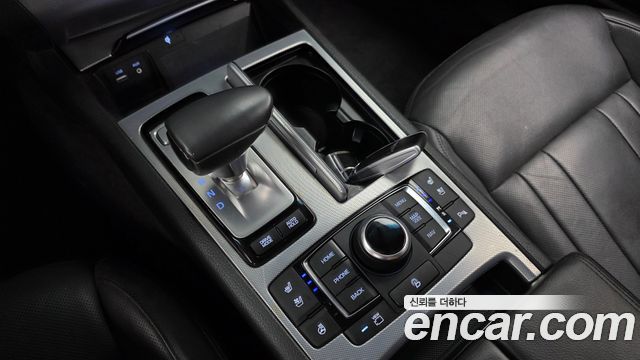 Genesis G80 2017 — photo 9