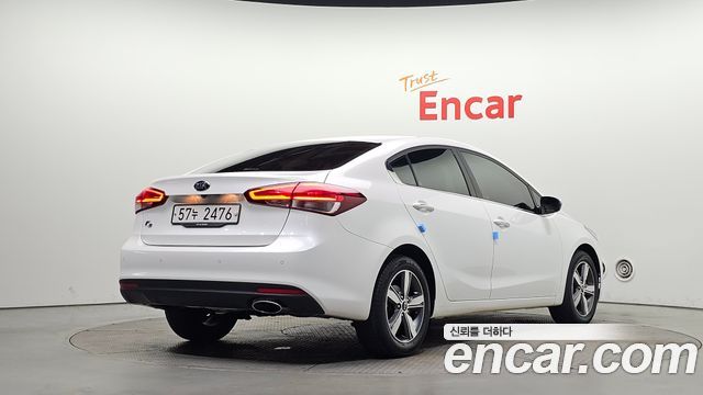 Kia K3 2018 — photo 2