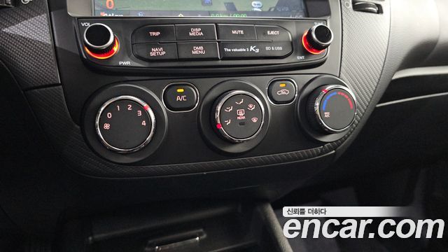 Kia K3 2018 — photo 27