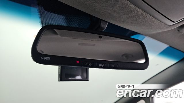 Kia K3 2018 — photo 28