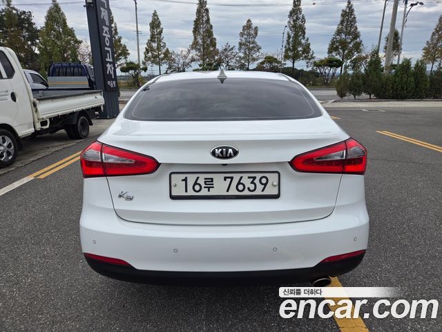Kia K3 2015 — photo 5