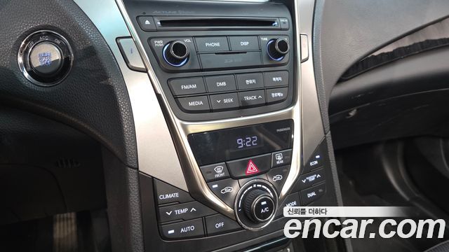 Hyundai Grandeur 2015 — photo 16