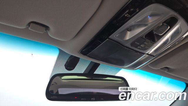 Hyundai Grandeur 2015 — photo 17