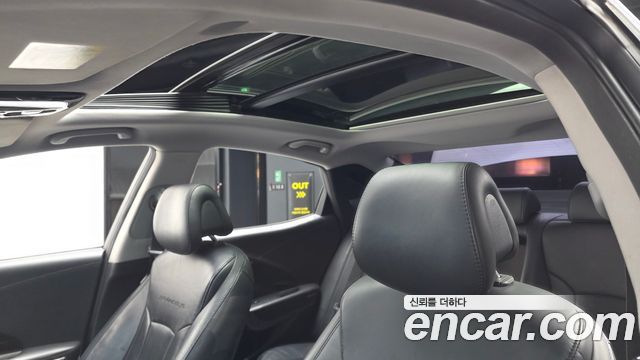Hyundai Grandeur 2015 — photo 18