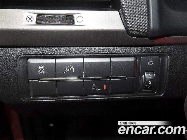 KG Mobility Rexton 2018 — photo 14