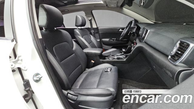 Kia Sportage 2016 — photo 18