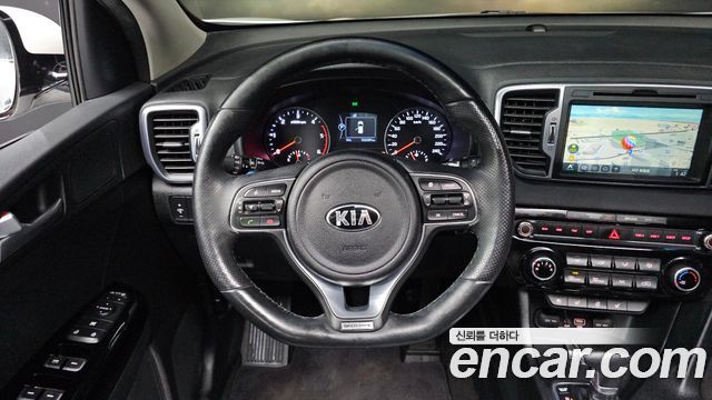 Kia Sportage 2016 — photo 19
