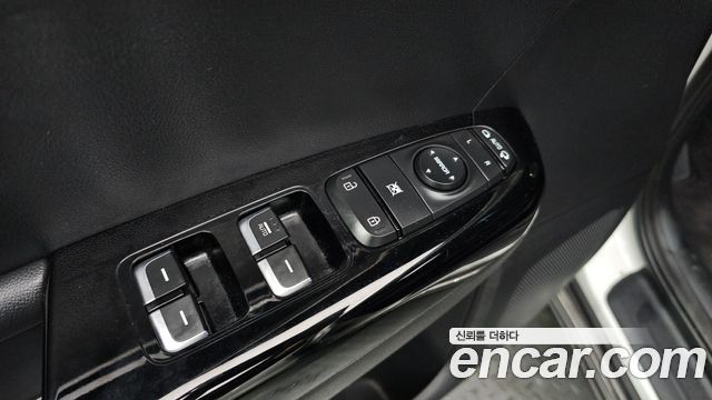 Kia Sportage 2016 — photo 23