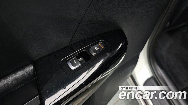 Kia Sportage 2016 — photo 28