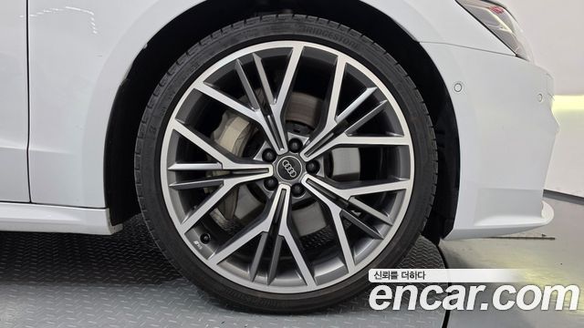 Audi A7 2025 — photo 7