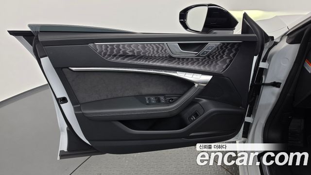 Audi A7 2025 — photo 14