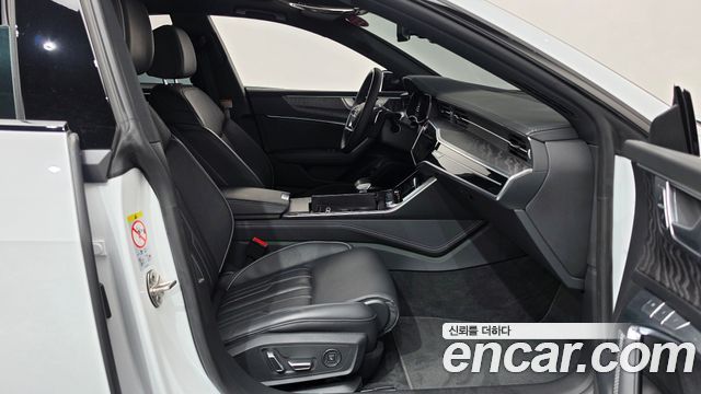 Audi A7 2025 — photo 16