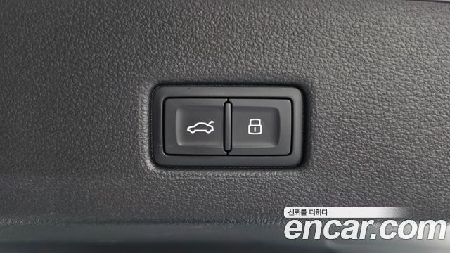 Audi A7 2025 — photo 31