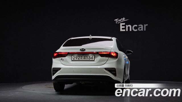 Kia K3 2019 — photo 4